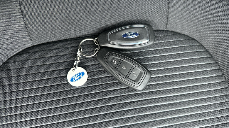 Ford Focus 1.0 EcoBoost Hybrid mHEV 155 ST-Line 5dr Auto Petrol Hatchback